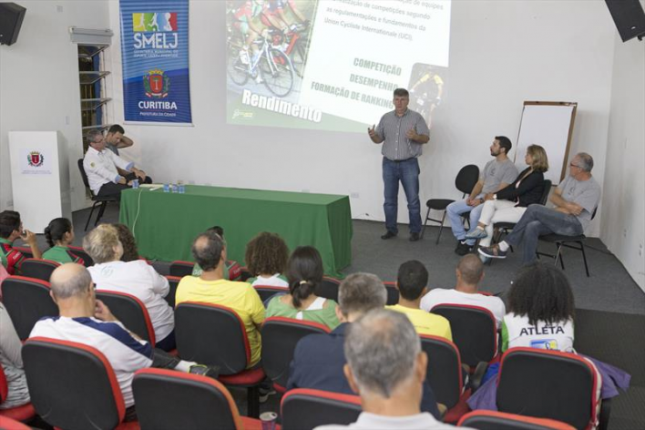 PROJETO CICLISMO CURITIBA ESTIMULARÁ A PRATICA DA MODALIDADE DA INFÂNCIA ÀS COMPETIÇÕES