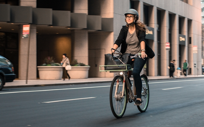 ESTUDO APONTA QUE DESLOCAR-SE EM BICICLETA AO TRABALHO AUMENTA A DISPOSIÇÃO E A PRODUTIVIDADE