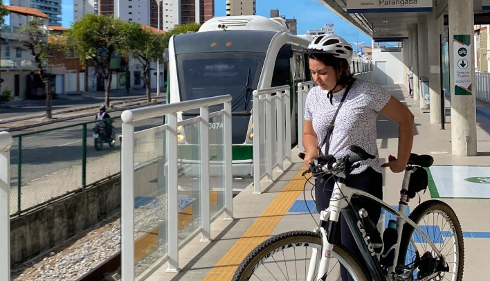 Intermodalidade: METROFOR AMPLIA INTEGRAÇÃO COM BICICLETA E LIBERA ACESSO NO VLT PORONGABA-MUCURIPE